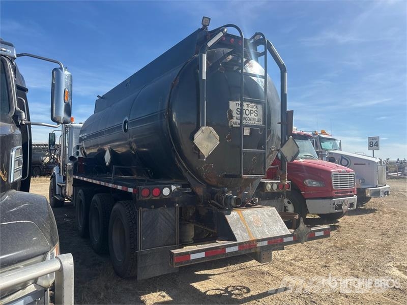 Freightliner Coronado 8x6 Water Truck (Inoperable) Vesisäiliöautot