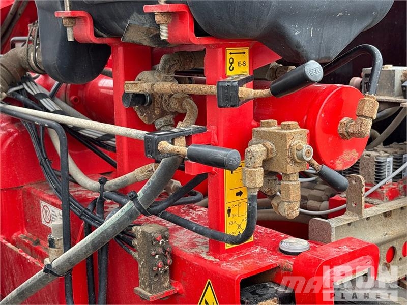 Freightliner Fassi F110B.0.24 8366 lb Knuckle Boom on Freightl Kamioni sa kranom