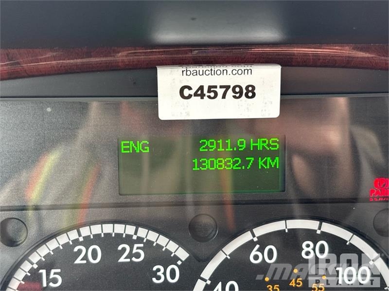 Freightliner Fassi F110B.0.24 8366 lb Knuckle Boom on Freightl Kamioni sa kranom