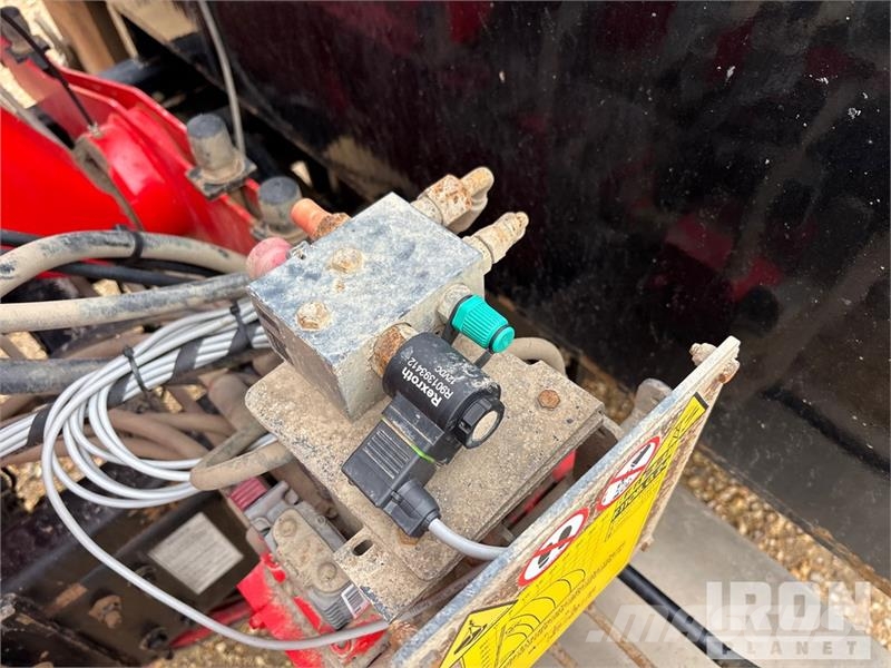 Freightliner Fassi F110B.0.24 8366 lb Knuckle Boom on Freightl Kamioni sa kranom