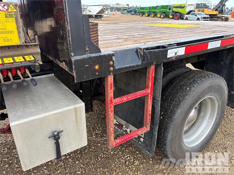 Freightliner Fassi F110B.0.24 8366 lb Knuckle Boom on Freightl Kamioni sa kranom