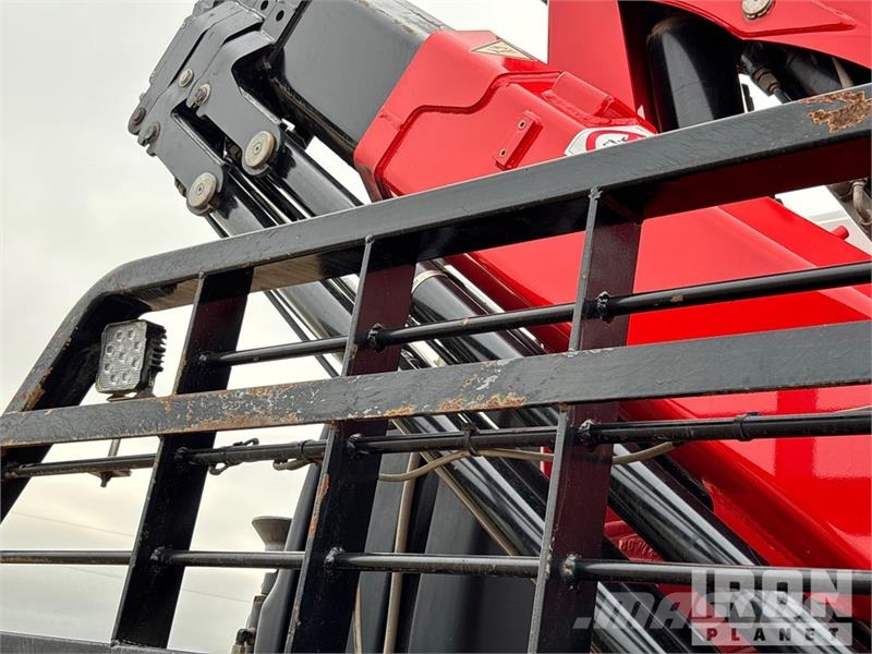 Freightliner Fassi F110B.0.24 8366 lb Knuckle Boom on Freightl Kamioni sa kranom