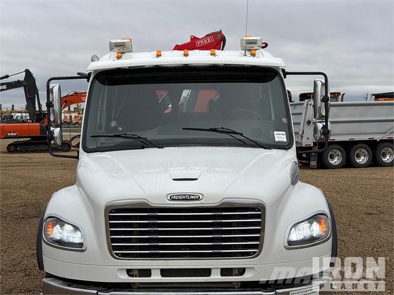 Freightliner Fassi F110B.0.24 8366 lb Knuckle Boom on Freightl Kamioni sa kranom