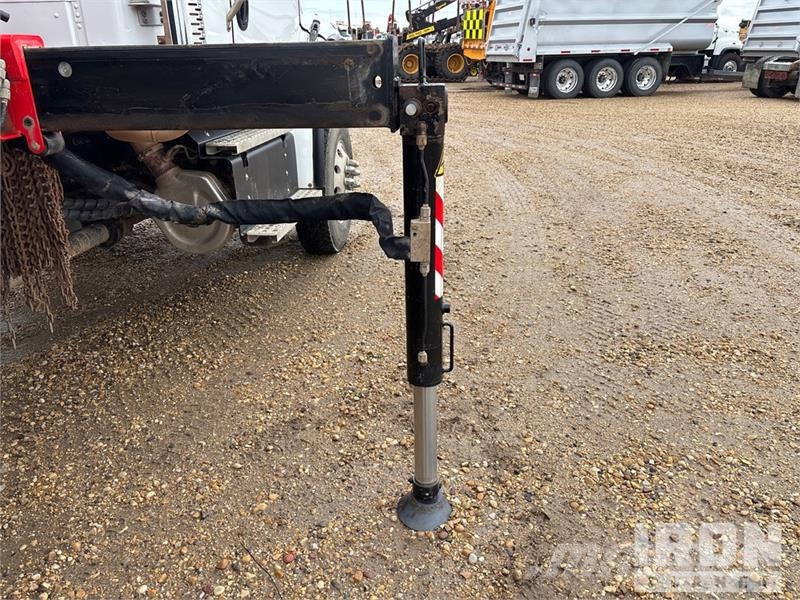 Freightliner Fassi F110B.0.24 8366 lb Knuckle Boom on Freightl Kamioni sa kranom