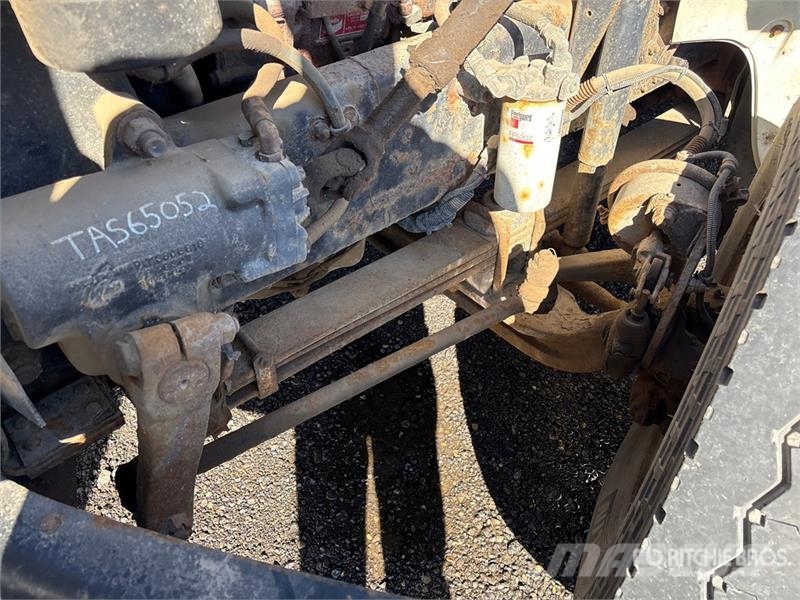 Freightliner FL 106 16800 L 6x4 Fuel Truck Tankbiler
