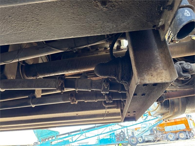 Freightliner FL 106 16800 L 6x4 Fuel Truck Tankbiler