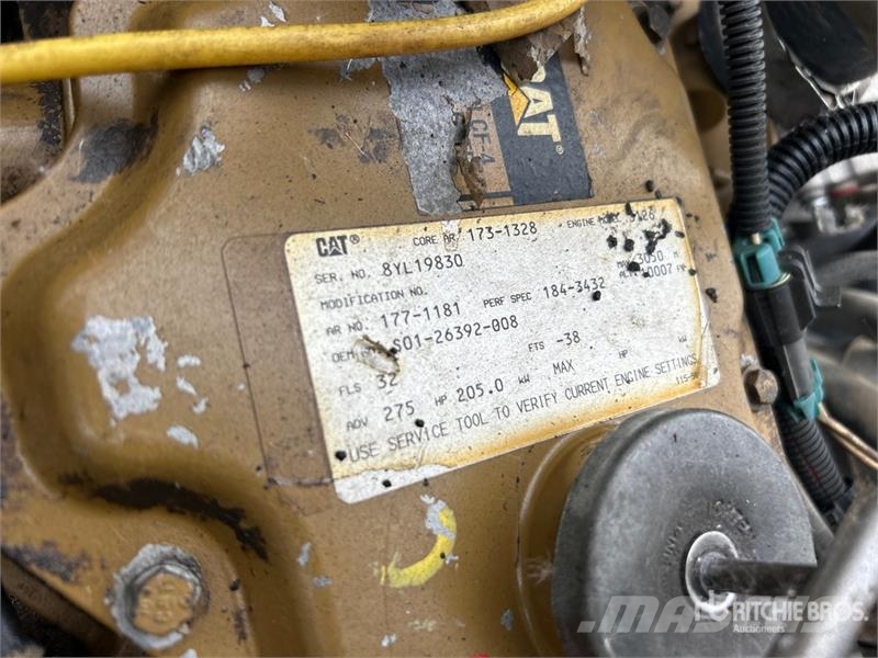 Freightliner FL 80 شاحنات ذات صهاريج