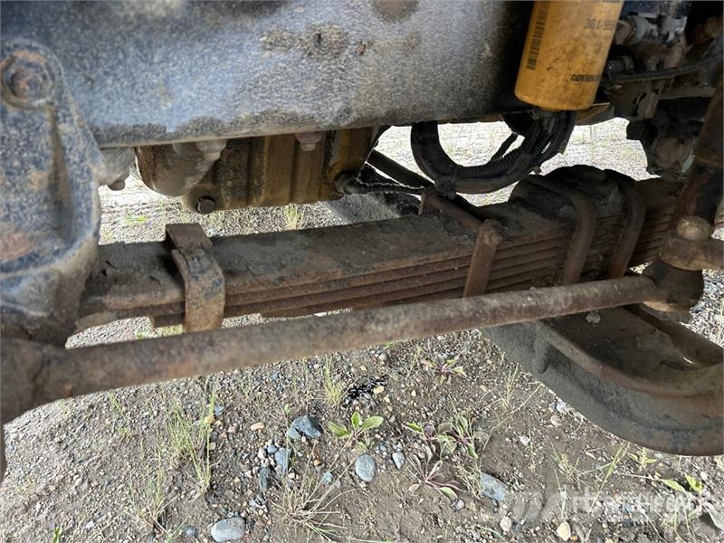 Freightliner FL 80 شاحنات ذات صهاريج