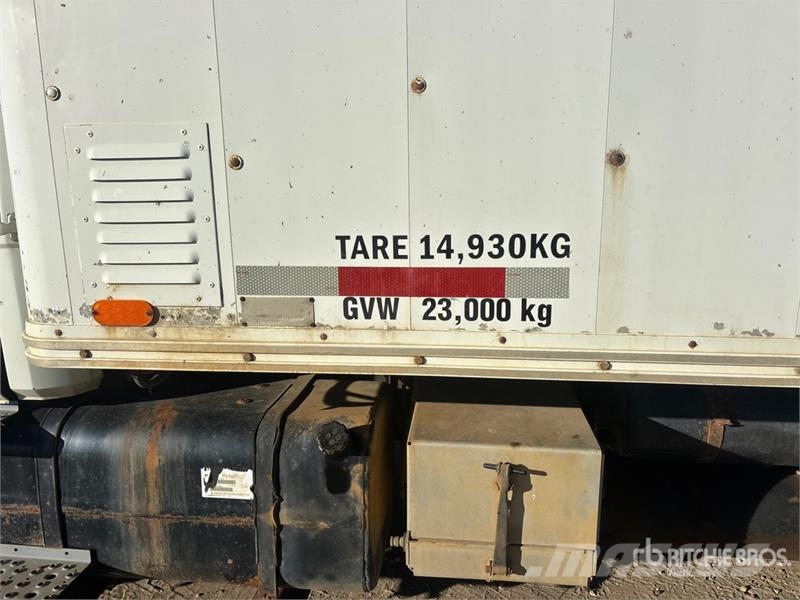 Freightliner FL80 6x4 Van Truck Sunkvežimiai su dengtu kėbulu
