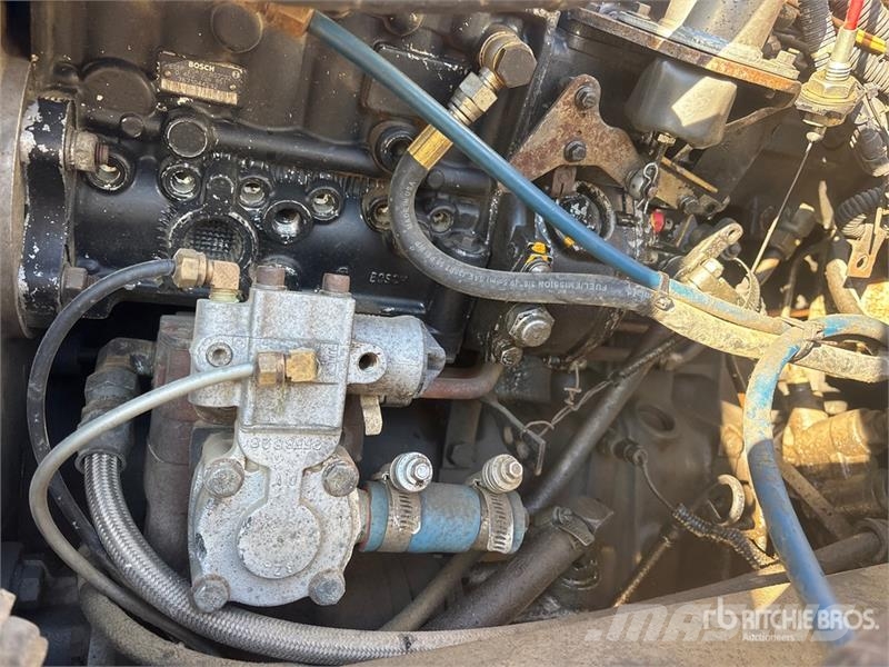 Freightliner FL80 6x4 Van Truck Sunkvežimiai su dengtu kėbulu