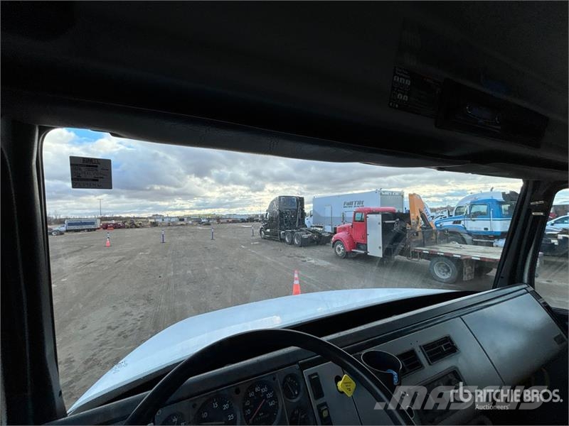 Freightliner FL80 6x4 Boiler Truck Ostali kamioni