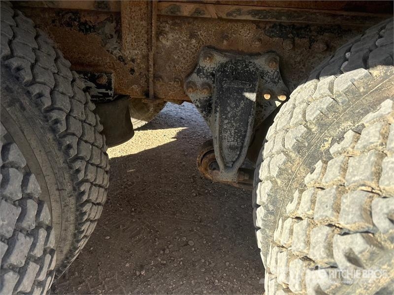Freightliner FL80 6x4 Van Truck Sunkvežimiai su dengtu kėbulu