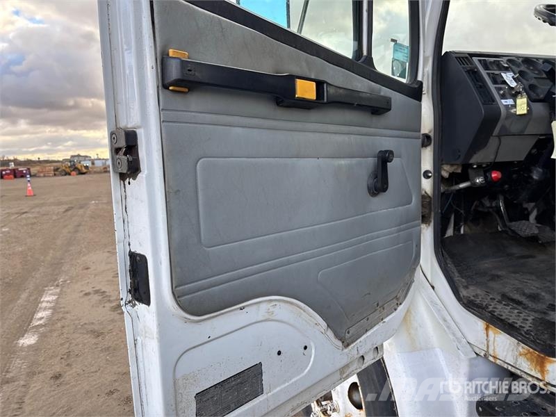 Freightliner FL80 6x4 Boiler Truck Ostali kamioni