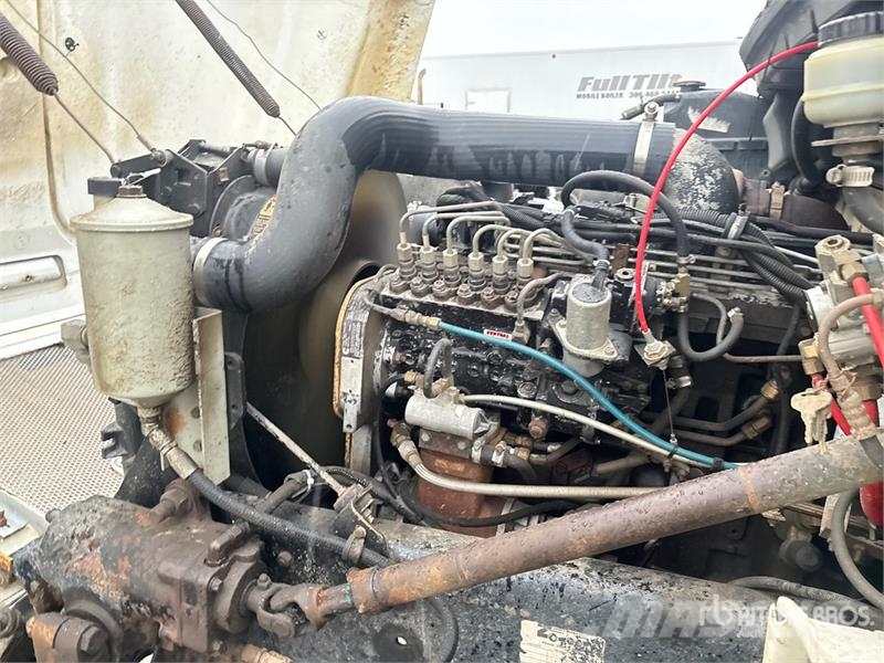 Freightliner FL80 6x4 Boiler Truck Ostali kamioni