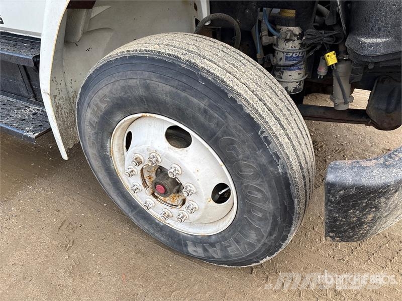 Freightliner FL80 6x4 Boiler Truck Ostali kamioni