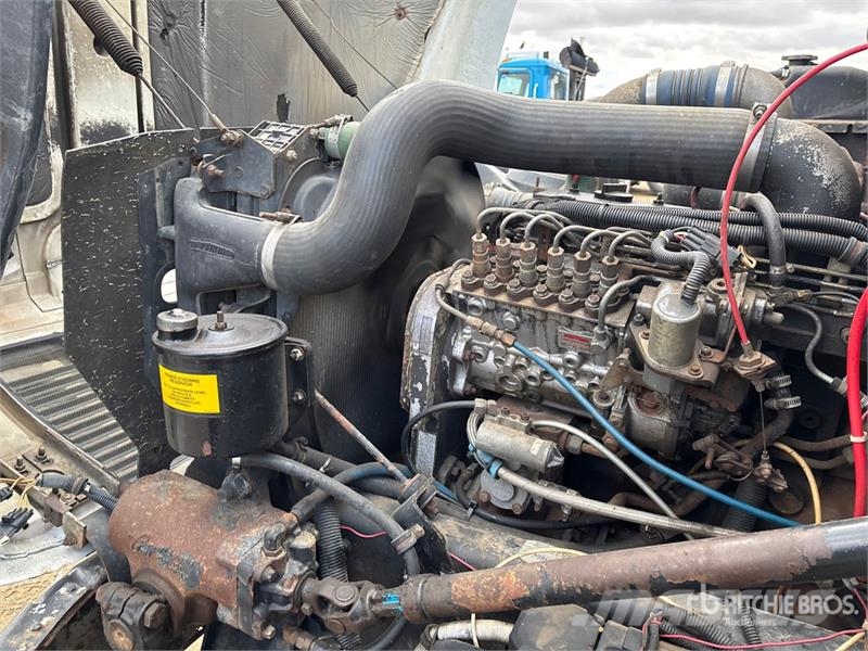 Freightliner FL80 6x4 Boiler Truck Ostali kamioni