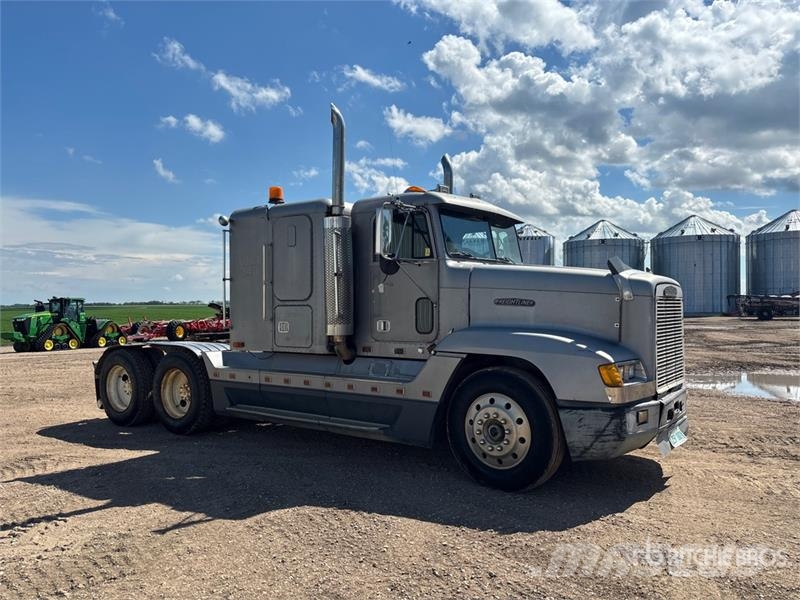 Freightliner FLD 120 وحدات الجر