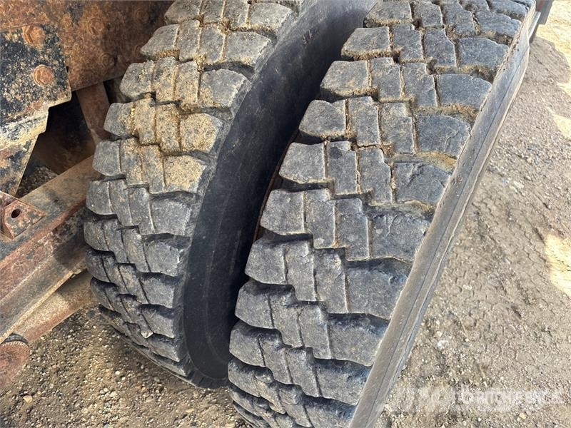 Freightliner FLD 120 Lastbiler med tip