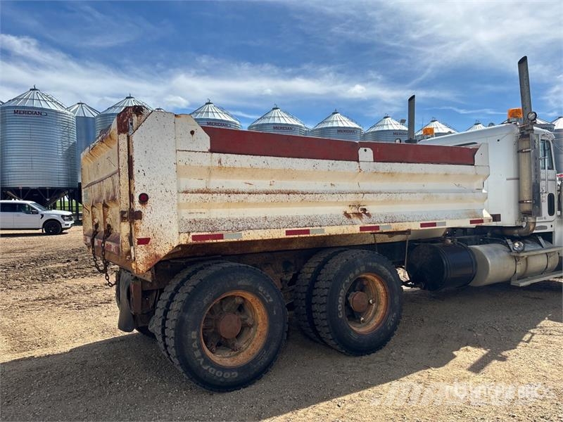 Freightliner FLD 120 Lastbiler med tip