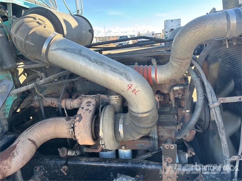 Freightliner FLD 120 Sattelzugmaschinen