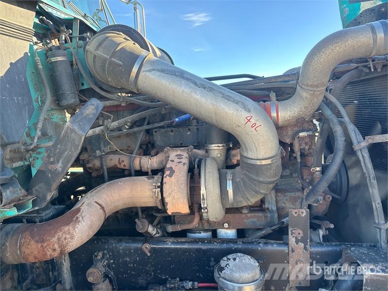 Freightliner FLD 120 Sattelzugmaschinen