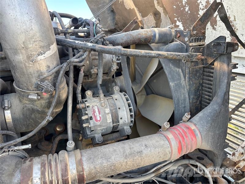 Freightliner FLD 120SD Влекачи