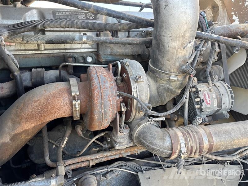 Freightliner FLD 120SD Влекачи
