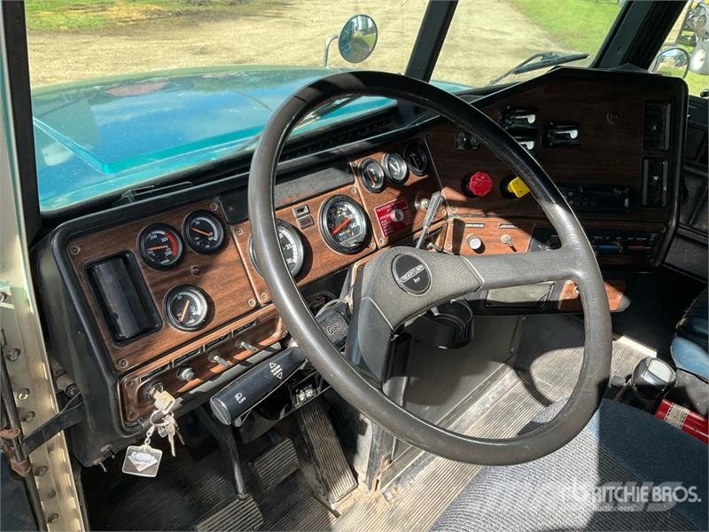 Freightliner FLD112 6x4 Grain Truck Poljoprivredni / kamioni za žitarice