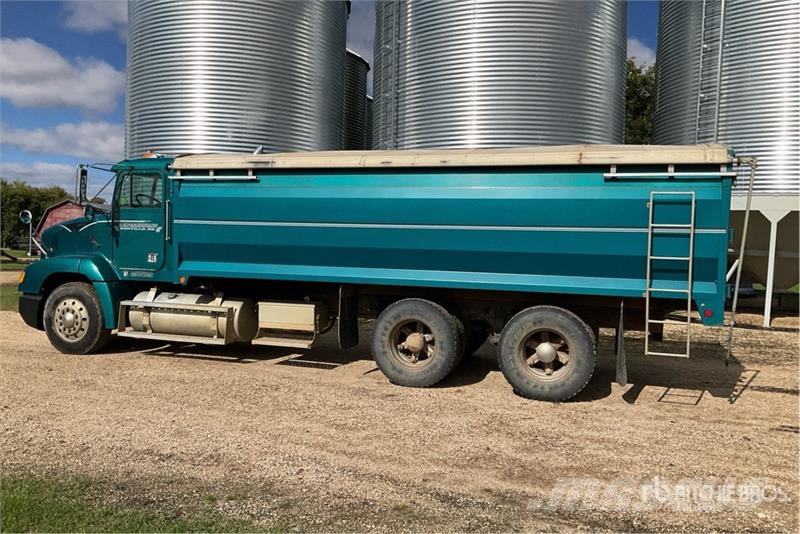 Freightliner FLD112 6x4 Grain Truck Poljoprivredni / kamioni za žitarice