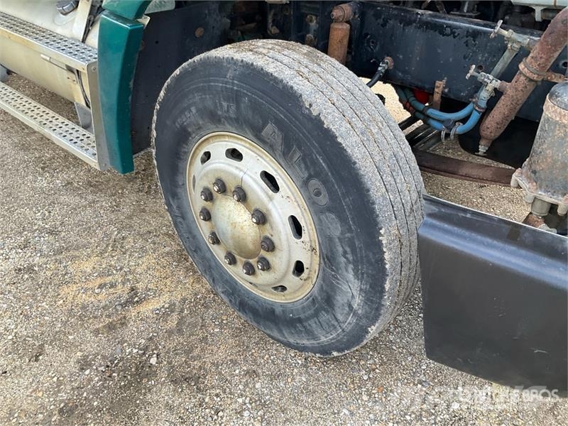 Freightliner FLD112 6x4 Grain Truck Poljoprivredni / kamioni za žitarice