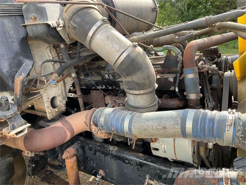 Freightliner FLD112 6x4 Grain Truck Poljoprivredni / kamioni za žitarice