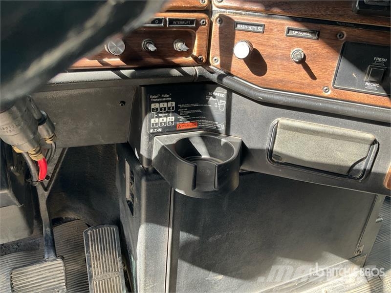 Freightliner FLD112 6x4 Grain Truck Poljoprivredni / kamioni za žitarice