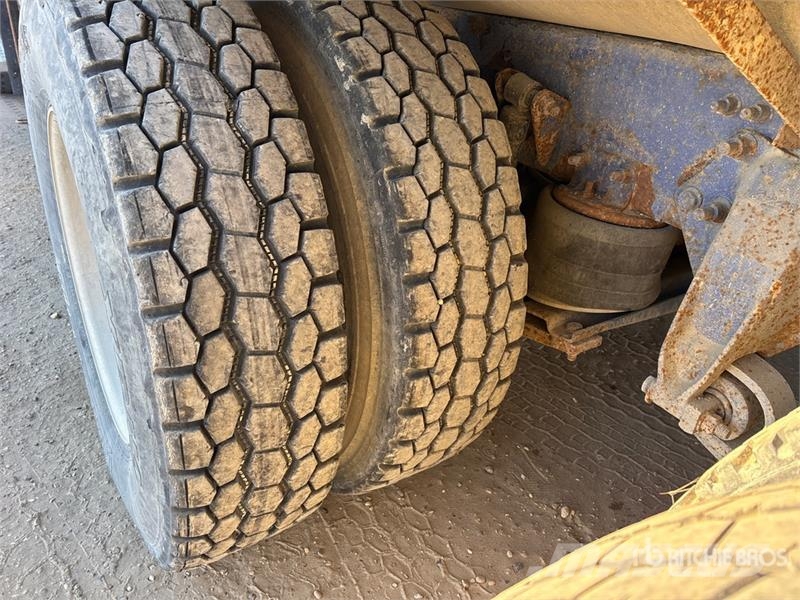 Freightliner FLD120 Betonmischer