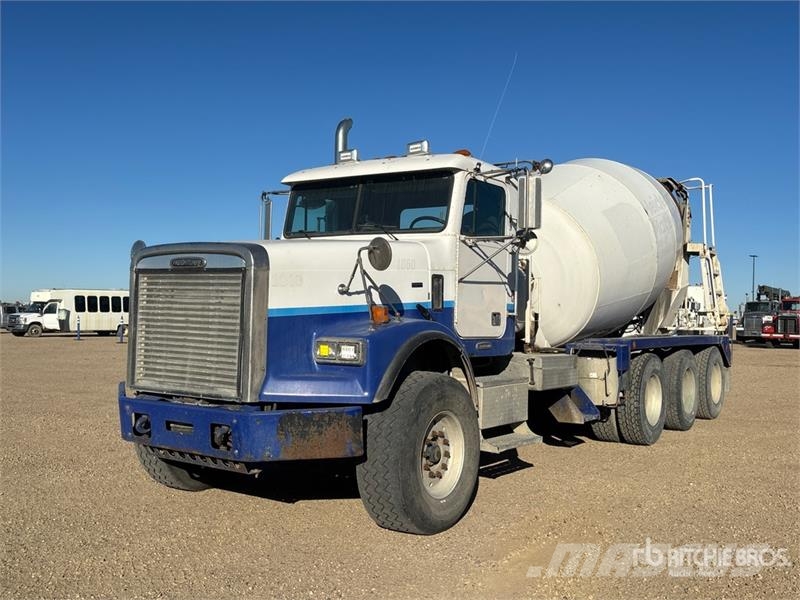 Freightliner FLD120 Betonmischer