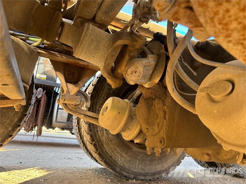 Freightliner FLD120 Betonmischer