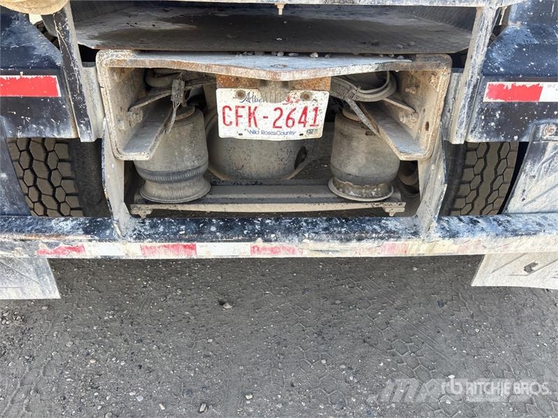 Freightliner FLD120 Betonmischer