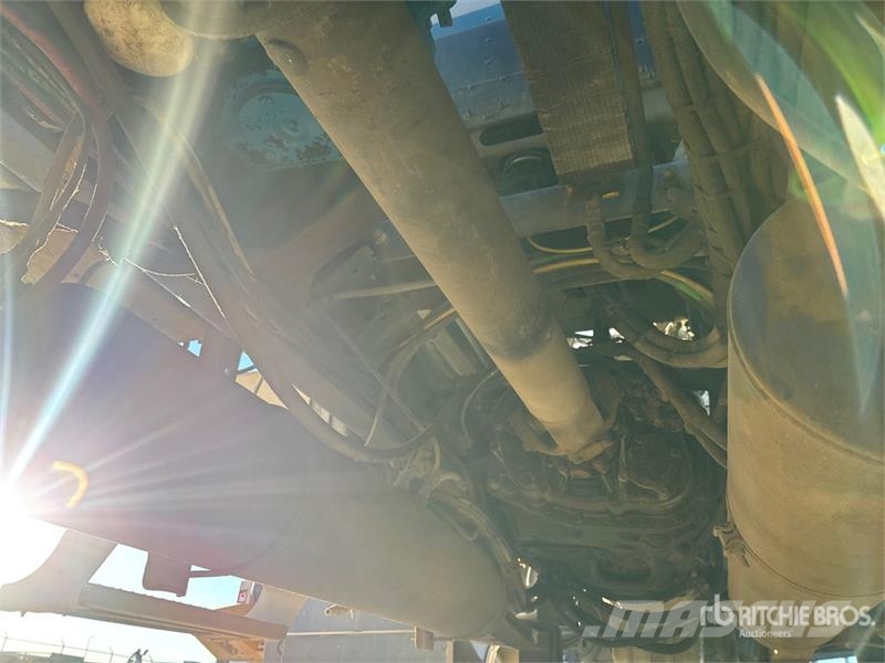 Freightliner FLD120 Betonmischer