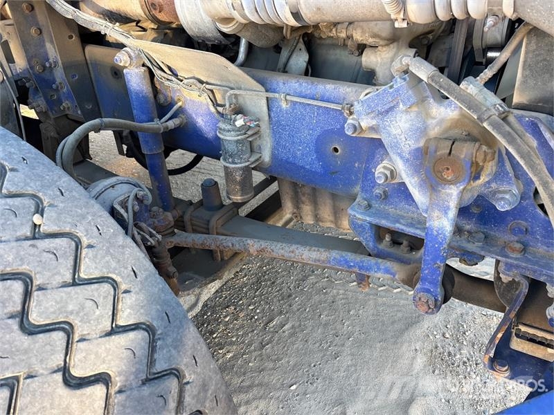 Freightliner FLD120 Betonmischer