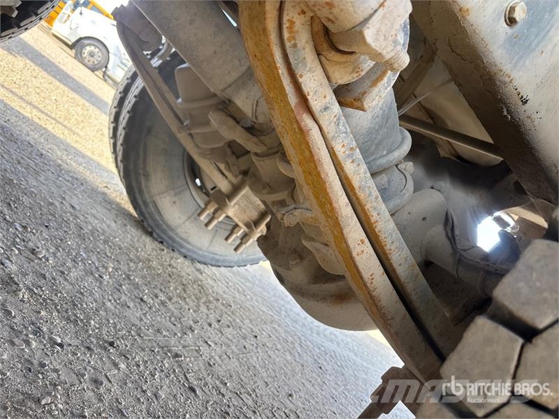 Freightliner FLD120 Betonmischer