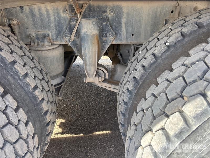 Freightliner FLD120 Betonmischer