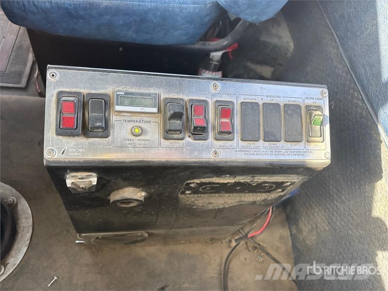 Freightliner FLD120 Betonmischer