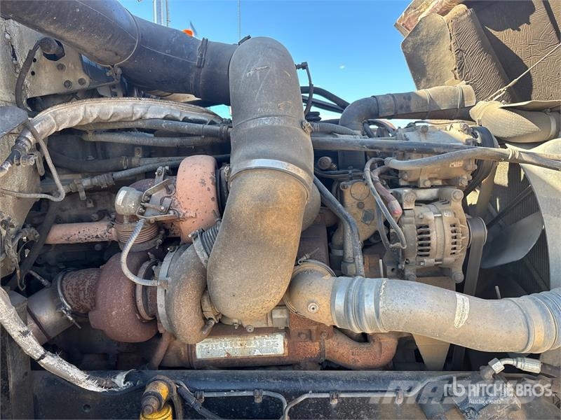 Freightliner FLD120 22000 L 8x6 Tanker Truck Tanker trucks