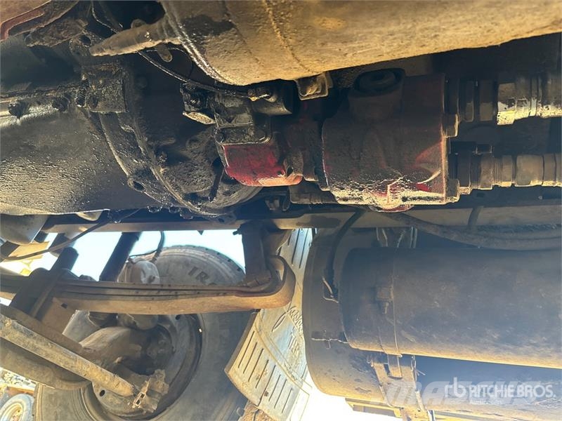 Freightliner FLD120 22000 L 8x6 Tanker Truck Tanker trucks