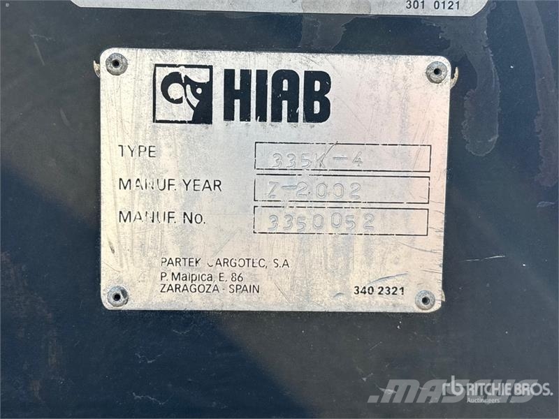 Freightliner Hiab 335 K-4 7500 lb Knuckle Boom on Freightliner Truck mounted cranes