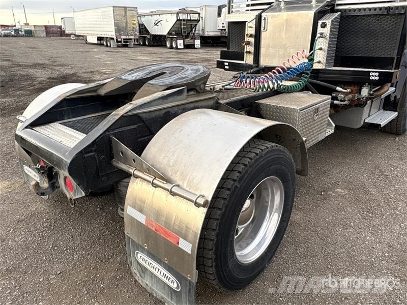Freightliner M2 Седельные тягачи