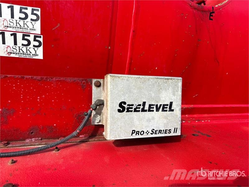 Freightliner M2 10329 L 5311 psi 4x4 Sleeper Pressure Truck Autre camion