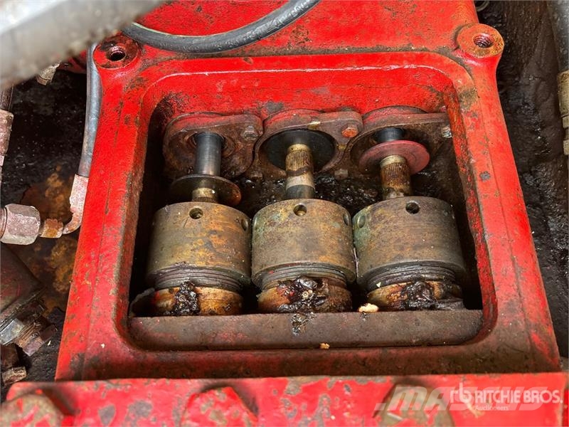Freightliner M2 10329 L 5311 psi 4x4 Sleeper Pressure Truck Autre camion