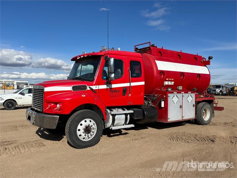 Freightliner M2 10329 L 5311 psi 4x4 Sleeper Pressure Truck Autre camion