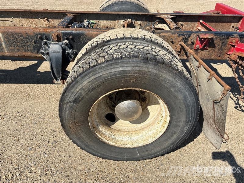 Freightliner M2 106 Kabiny a interiér