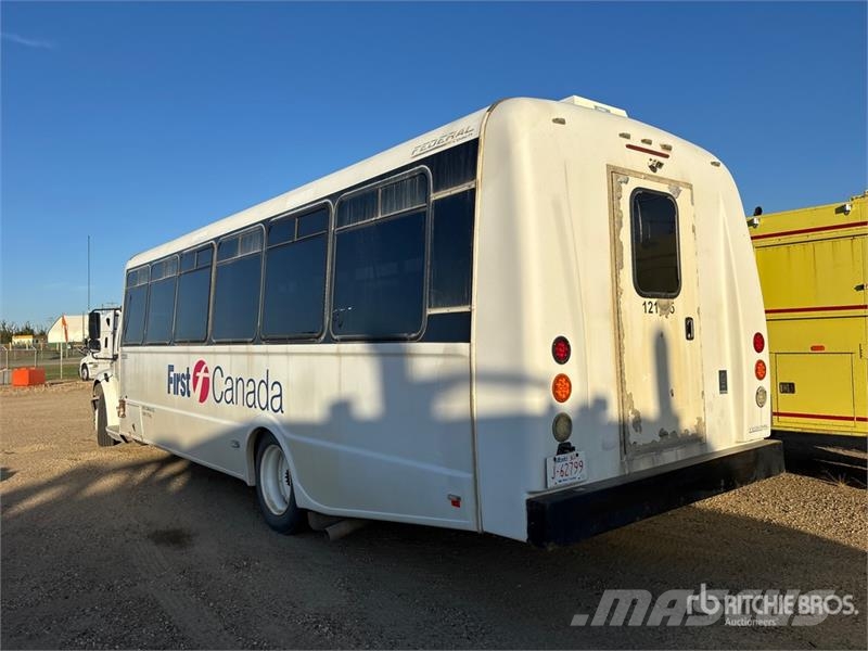 Freightliner M2 106 Мини бусове